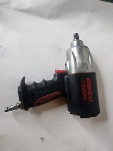 AIRCAT Pneumatic Tools 1250-K 1/2-inch NITROCAT Composite Twin Clutch Impact - Picture 1 of 1