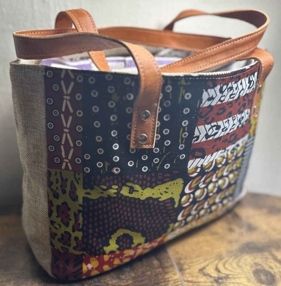 Bolso de mano africano urbano hecho a mano - Estampado étnico. Tela de cera hecha en África. ¡NUEVO! Foto 1 de 4