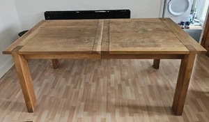 Solid Oak Extendable Dining Table – Contemporary Design with Aged Finish - Picture 1 of 6