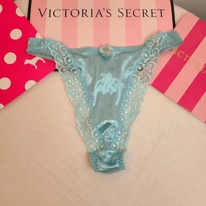Rare Vintage Victoria's Secret Second Skin Satin Embroidered Thong Panty Size M - Bild 1 von 7
