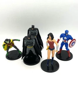DC Comics 6 Stück Tortenaufleger Batman Superman Wonder Woman Flash Robin Joker - Bild 1 von 8