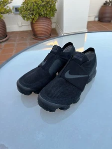 Nike Vapormax MOC Flyknit "triple black" 2017 - AH3397-004 , size US9 (27cm) - Picture 1 of 4