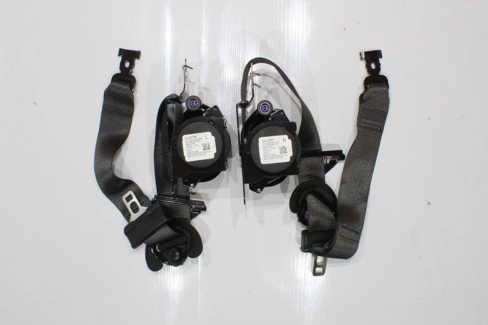 17 18 19 20 21 22 CHEVROLET COLORADO/GMC CANYON CREW CAB SEAT BELT SET BLACK OEM - Image 1 of 1