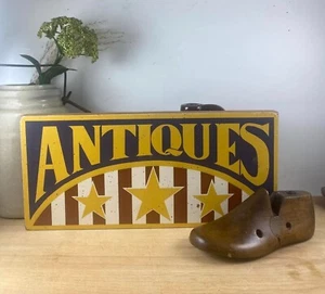 Vintage Holzschild Antiquitäten mit Sternen & Streifen Design - Bild 1 von 6