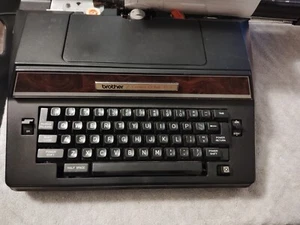 Vintage Brother Correct-O-Ball XL-I Model 7300 Electric Typewriter - Picture 1 of 11