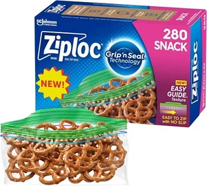 Ziploc Snack Bags with EasyGuide Texture, Small Plastic Storage Bags with Grip - Picture 1 of 4