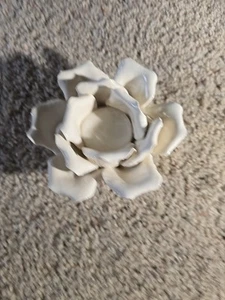 White Ceramic Lotus Flower Tealight Candle Holder - Picture 1 of 6