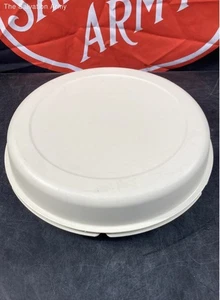 Tupperware Multi-Compartment Divided Serving Tray With Lid And Dip Container - Picture 1 of 6