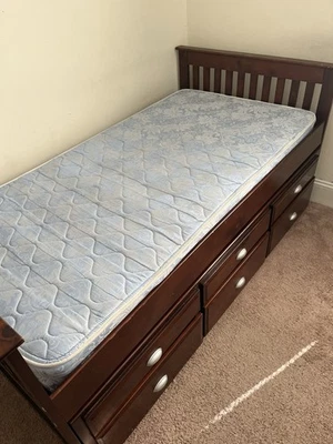 Cama nido de madera de tamaño doble con cajones de almacenamiento. 1 colchón incluido. Marrón Foto 1 de 4