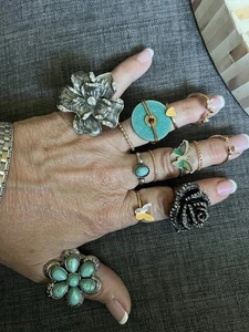 Schmetterlinge und Blumen 13 Ringe Konvolut gebraucht - Bild 1 von 11