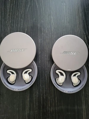Dois fones de ouvido intra-auriculares sem fio Bose Sleepbuds II - para peças  - Imagem 1 de 4