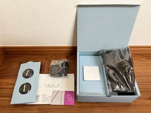 YA-MAN Medi lift Plus Facial Care Unit Black EPM-18BB AC100-240V - Picture 1 of 6