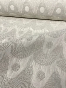 Silla de nogal americano de 2,44 yardas/remanente de tela de tapicería boho crema - Imagen 1 de 4