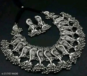 Traditional Peacock Style Choker Ghungroo Necklace Beautiful Antique Earrings - Picture 1 of 2