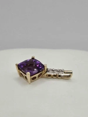 Conjunto de pingente de ouro amarelo 10K com ametista - Imagem 1 de 4