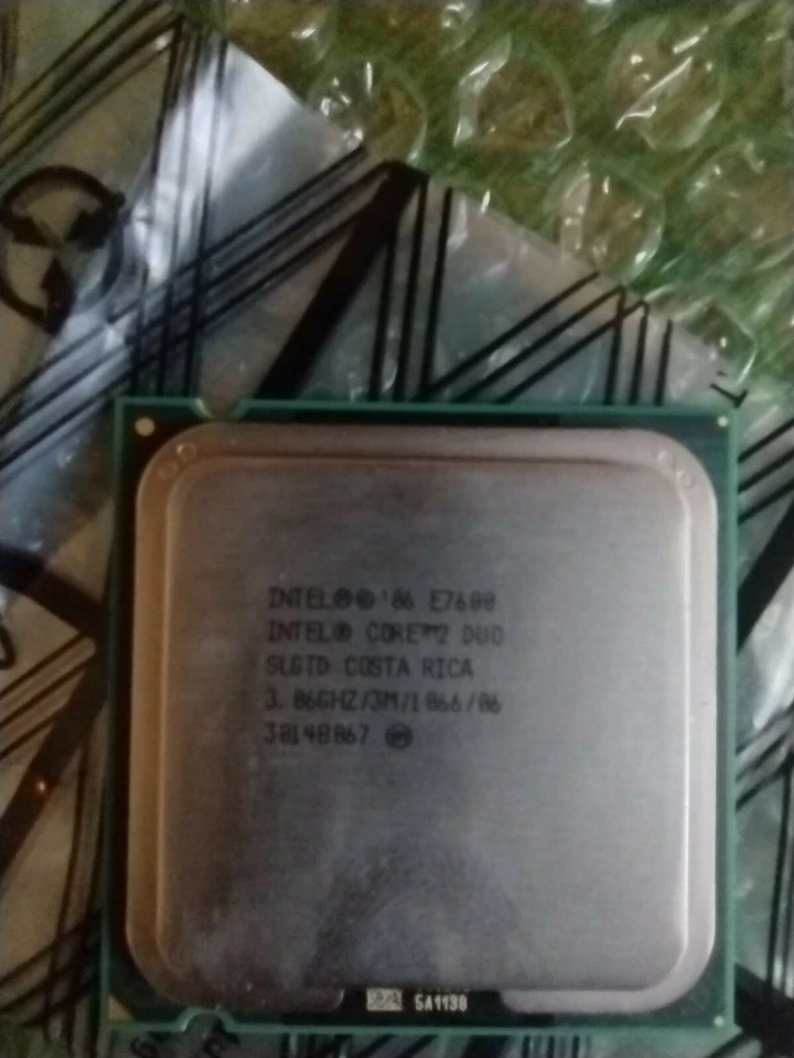 Intel Core 2 Duo E7600 Dual-Core 3.06GHz 3MB 1066MHz LGA775 SLGTD CPU Processor - Image 1 of 1