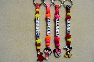 Personalisierter Schlüsselanhänger Taschenanhänger Bagtag Elmo Dora Maus - Bild 1 von 5