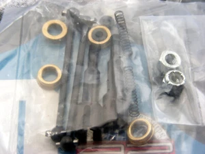 Team Associated 6004 RC10CC Classic Clear Rear Wheel Axle & DogBone Set Vintage - Picture 1 of 4