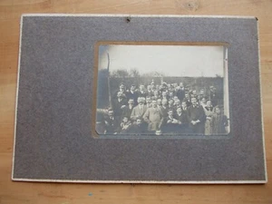 ANTICA FOTO DI GRUPPO IN BIANCO/NERO SU CARTONCINO MISURA CM.32 x 22 - Picture 1 of 3
