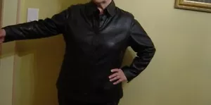 Women's Venezia Leather jacket Size 14-16. NEW - Picture 1 of 5