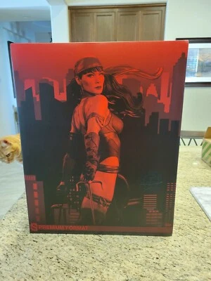 Elektra (variante de disfraz negro) formato premium estatua Sideshow coleccionables  Foto 1 de 4