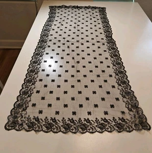 Rectangle Antique Black Lace Mantilla Chapel Veil Scarf Scalloped Edge 46 x 20" - Picture 1 of 11