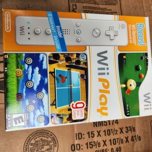 Wii Play (Nintendo Wii, 2007) Big Box Game Bundle w/ OEM Wii Remote - Picture 1 of 3