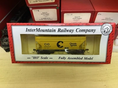 Intermountain Chesapeake & Ohio ACF Centerflow 2 Bay Hopper Chessie #605529 - Image 1 of 2