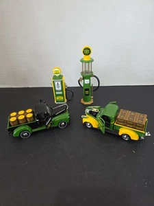 John Deere Diecast Lot – ERTL Gearbox SpecCast Trucks + Vintage Gas Pumps 1:24 - Picture 1 of 18