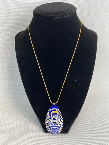 NFL St. Louis Rams Vintage Teardrop Spinner Necklace Cover