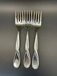 Lot of 3 Twist Oneida Twist Salad Forks AQUARIUS 18/10 Flatware Replacement - Picture 1 of 7