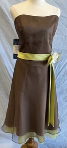 "ALFRED ANGELO"SIZE"18"WOMENS FORMAL DRESS*MOCHA/KIWI*BNWT~RRP$249* - Picture 1 of 7