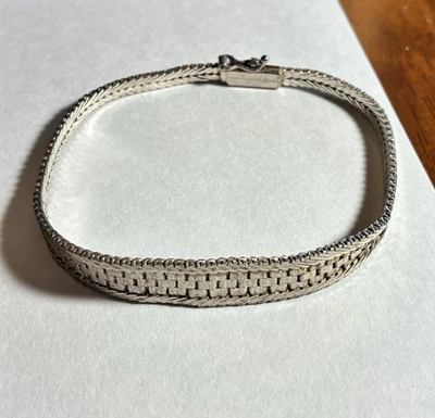 STERLING SILVER BRACELET  FLAT SNAKE CHAIN MARKED 925 ITALY  7.5" - Image 1 of 3