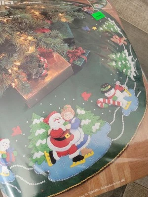 Bucilla Skater's Waltz Felt Applique 43" Tree Skirt Kit Santa Mrs. Claus Snowmen - Image 1 of 4