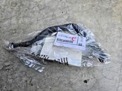 NEW BMW F85 F86 X5m X6m 2014-2018 Genuine OEM Engine Coolant Hose - Изображение 1 из 2