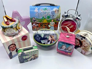 Wizard of Oz Lot Retro Alarm Clock Music Box Mini Metal Tins Lunchbox Figurine - Picture 1 of 15