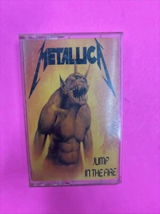 Cassette Tape METALLICA Jump In The Fire Paper Label Import Made In ENGLAND - Picture 1 of 4
