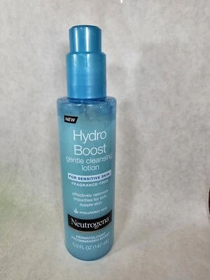 Neutrogena Hydro Boost Loción facial suave limpiadora e hidratante, 5,0 fl. oz... Foto 1 de 4