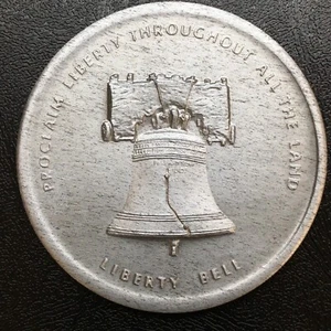 INDEPENDENCE NATIONAL HISTORICAL PARK MEDA~LIBERTY BELL~INDEPENDENCE HALL~51mm - Picture 1 of 6