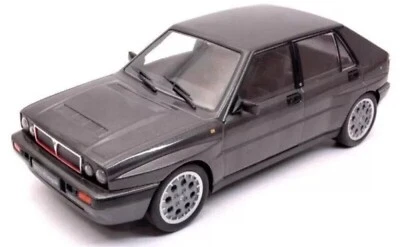 Die cast 1/18 Lancia Delta HF Integrale 16V Dark Grey 1990 Triple9 T9-1800172 - Immagine 1 di 2