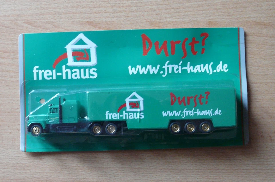 Model Truck Beer Ford 9000 Free-House Bitburger HS 18 - Image 1 of 1