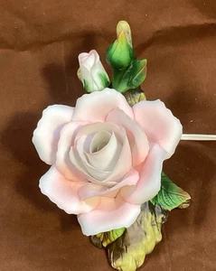 Vintage Pink Rose Bisque Porcelain Shaped Table Night Light - Picture 1 of 5