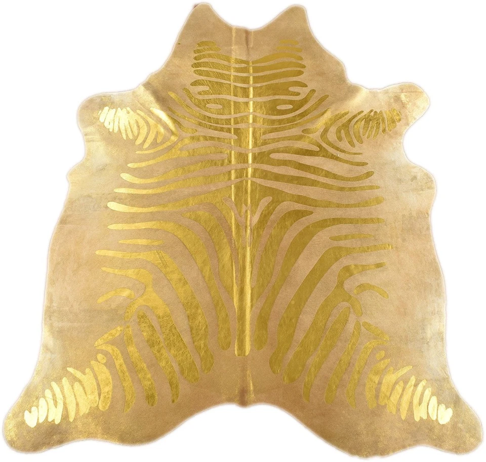 Kuhfell Hellbraun mit goldenen Zebra Prägung Rinderfell Teppich 210 x 180 cm - Bild 1 von 4