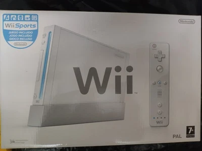 Nintendo Wii console funzionante con Wii Sport - Immagine 1 di 4