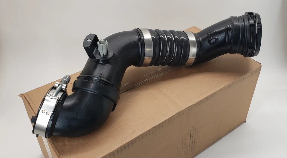 11 thru 16 Super Duty OEM Ford 6.7 Diesel Turbo Intercooler Outlet Duct Hose NEW Foto 1 de 4