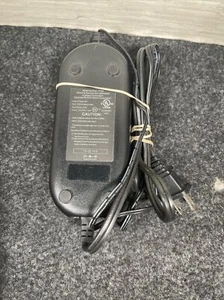 Used iRobot Roomba 120V Charger for 500 600 700 series OEM 17062 Black - Tested - Picture 1 of 2
