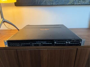 HPE Aruba 3810M 16SFP+ JL075A with 2x JL083A and 2x JL085A PSU Switch - Afbeelding 1 van 6