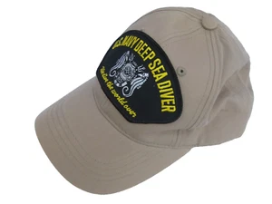 Gorra de béisbol caqui de buzo de aguas profundas de la Marina de los Estados Unidos We Dive The World Over Hat DAÑADA - Imagen 1 de 8