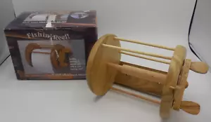 Carrete Fishin' de madera maciza soporte de papel higiénico carrete de pesca acabado roble - Imagen 1 de 10