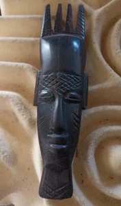 Masque semainier en bois d'ébène - Artisanat du Sénégal - Imagen 1 de 2